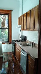 Rented by R New York