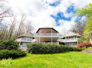 739 Knob Dr, Dillard, GA 30537