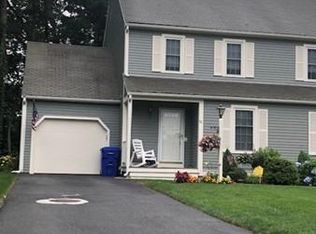 26 Cliff Dr #A, Taunton, MA 02780