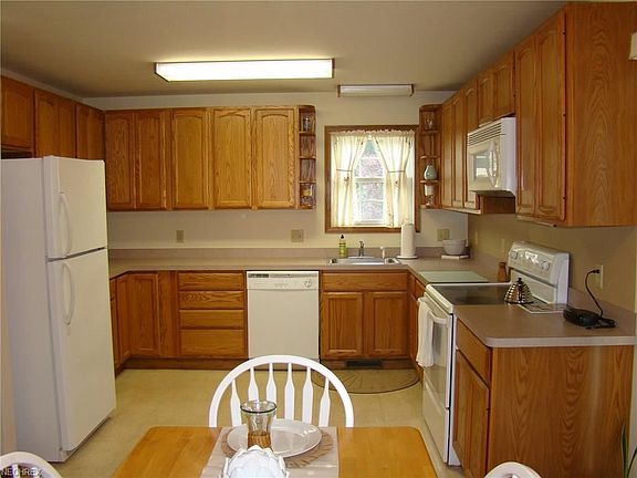 2nd image of 10571 White St Unit 9