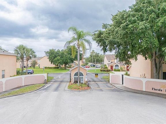2nd image of 678 Captiva Cir