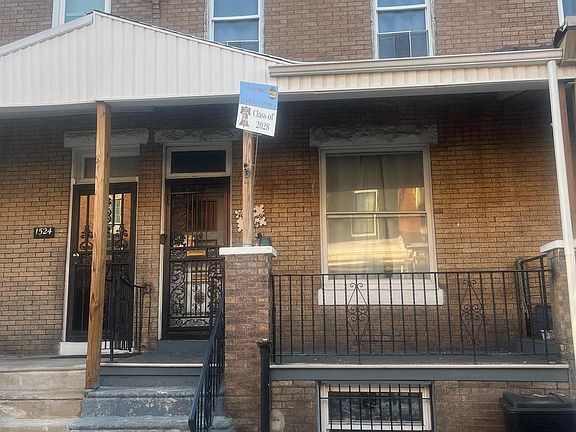 2nd image of 1526 N Hollywood St