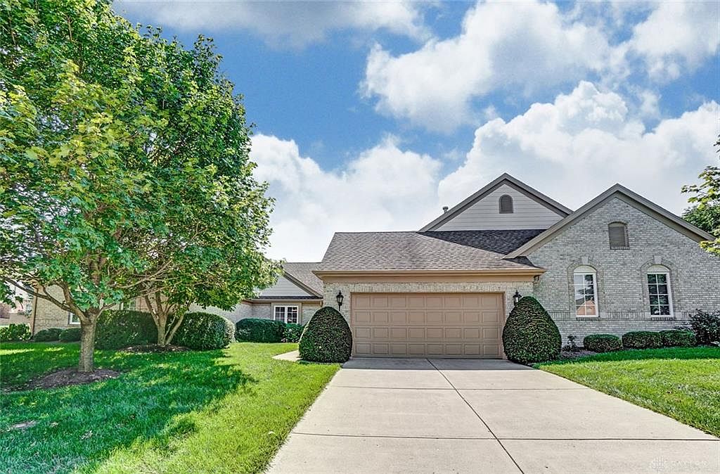 2376 Vienna Pkwy, Dayton, OH 45459 Zillow
