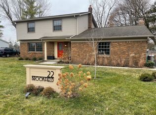 22 Brookfield Dr, Oxford, MI 48371
