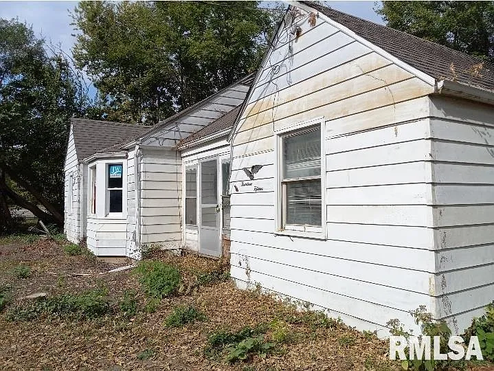 1415 E Hendryx Ln photo 1