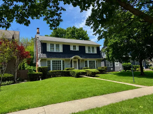 (undisclosed Address), Park Ridge, IL 60068