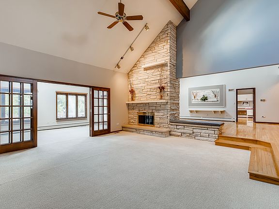 5th image of 8723 Carlisle Ct