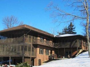 19480 W River Rd, Bowling Green, OH 43402