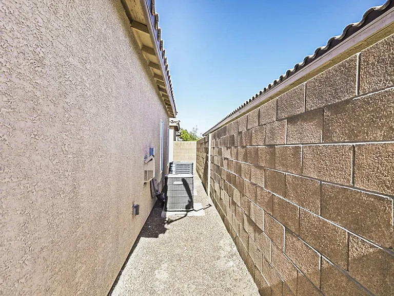 6509 Collingsworth St — Photo 46