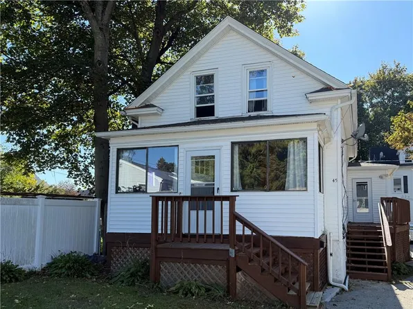 45 Phenix Ave, West Warwick, RI 02893