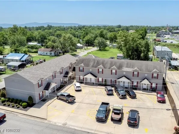 108 & 109 Wilson Ave, Poteau, OK 74953