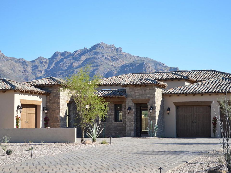 1st image of 2527 S Sunset Village Dr