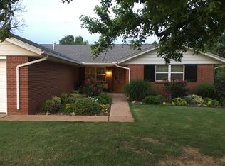 1317 S 7th St, Kingfisher, OK 73750