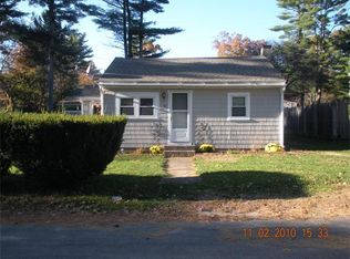 8 Ash Rd, Halifax, MA 02338