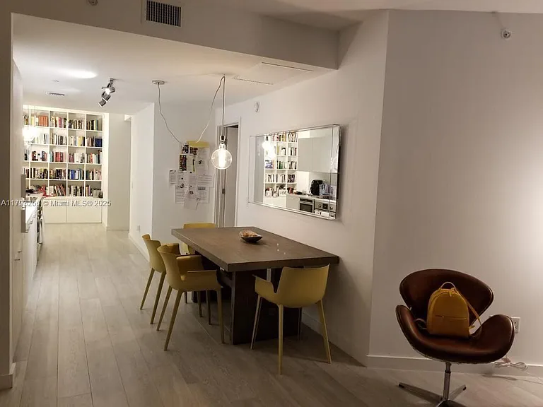 501 NE 31st St #2401 — Photo 7