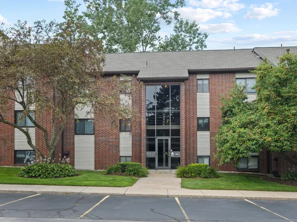 3396 Devonwood Hls NE APT C, Grand Rapids, MI 49525