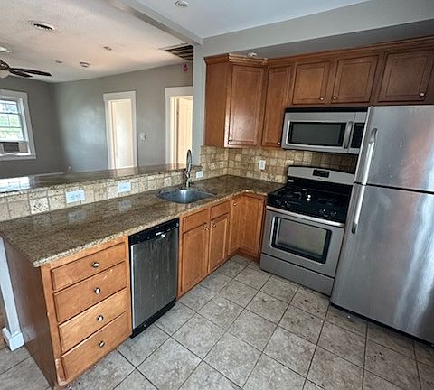 2nd image of 38 Dakota St APT 2