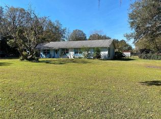 2303 S Wiggins Rd, Plant City, FL 33566