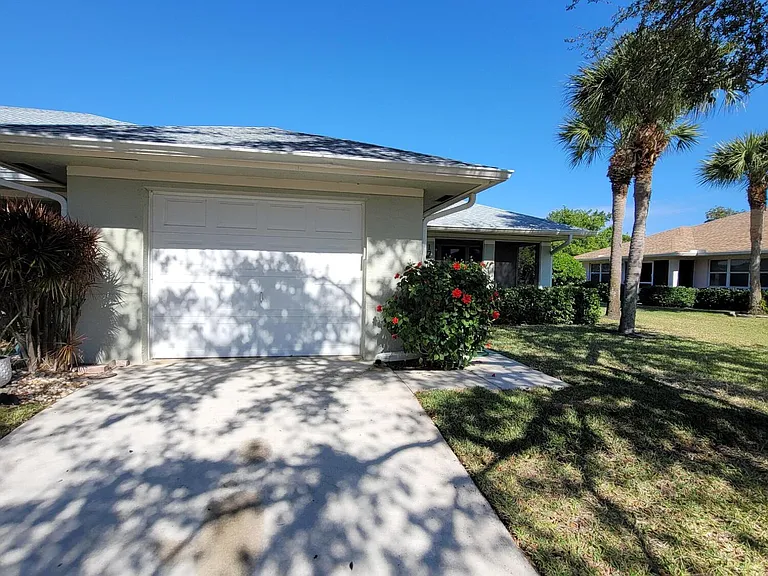 1758 N Dovetail Dr #0 — Photo 6