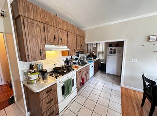 1 Mossland St #1A, Somerville, MA 02144