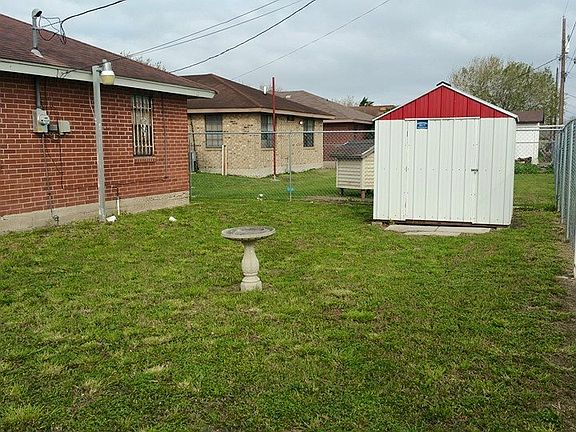 2nd image of 293 S. 15th Street