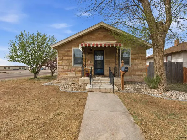 2700 Ames Ct, Cheyenne, WY 82001