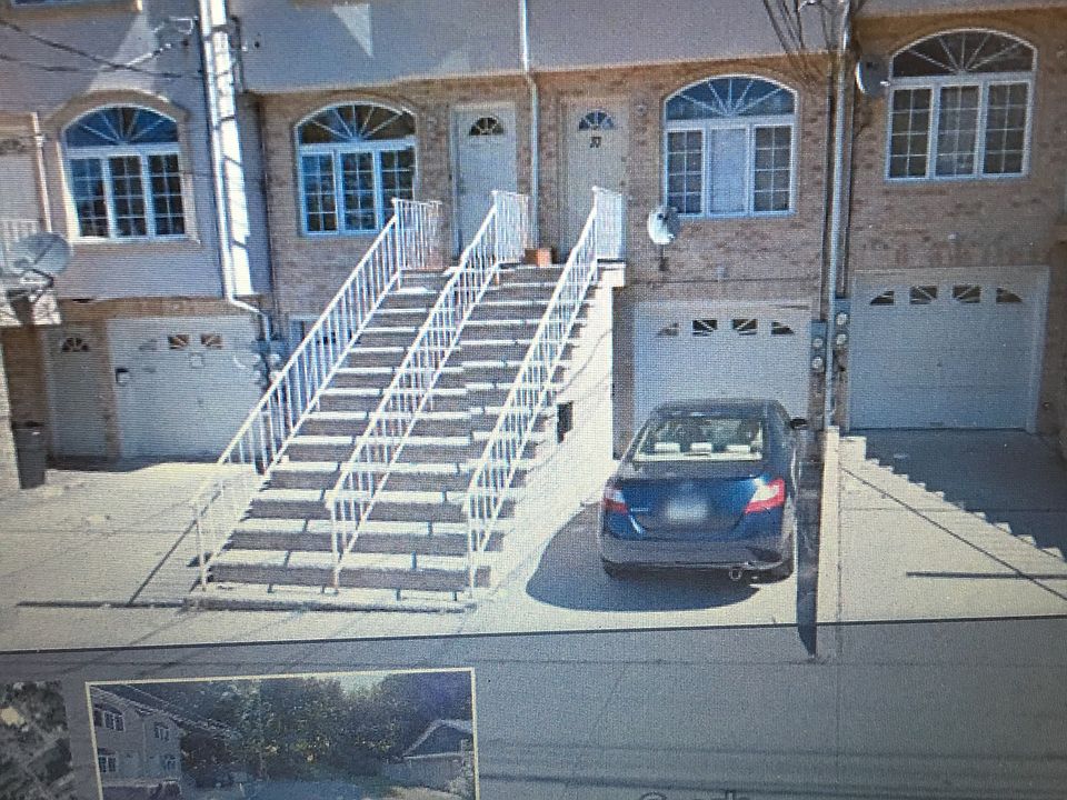 1st image of 31 Trumbull Pl #1 F