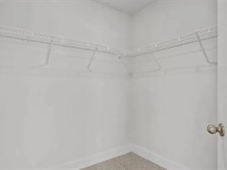 100 Marston Ln — Photo 13