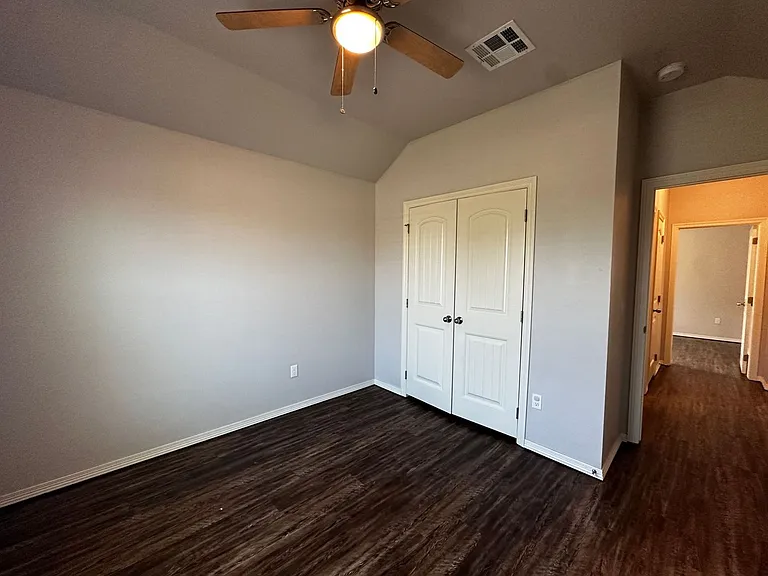 2316 Alta Vista Ln — Photo 34