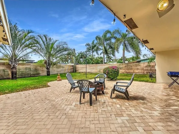 901 NE 25th Avenue, Pompano Beach, FL 33062