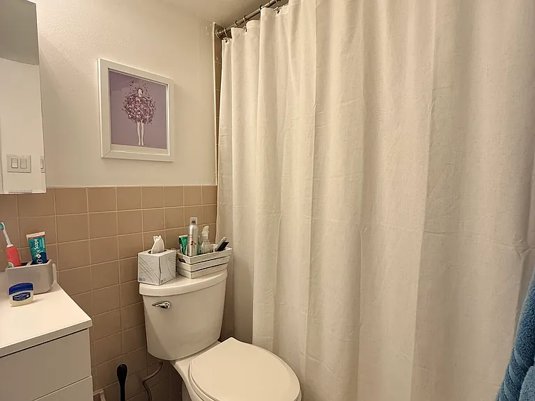 318 Edmonds Ave #1 — Photo 9
