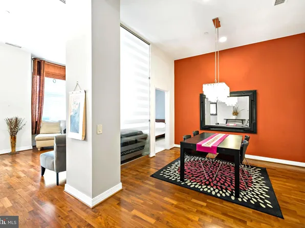 1600 Arch St APT 1610, Philadelphia, PA 19103