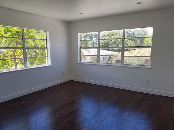 4th image of 38 Oviedo Ave APT 8