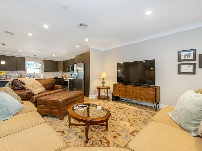 6 Elm St #10 — Photo 12