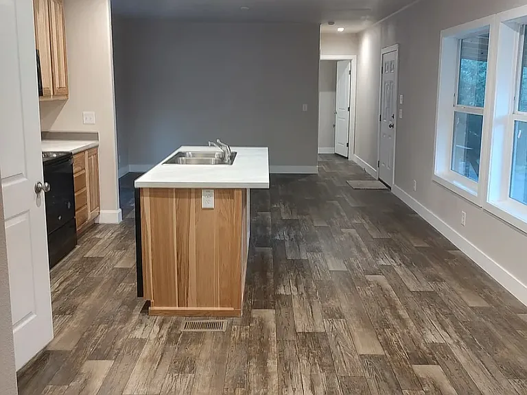 175 Pine Cone Ln — Photo 4