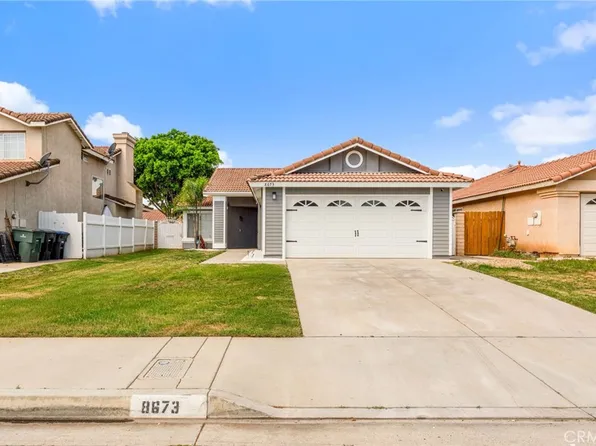 8673 Northstar Dr, Riverside, CA 92508