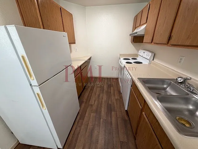 2306 S. Espina Street Unit C12 — Photo 30