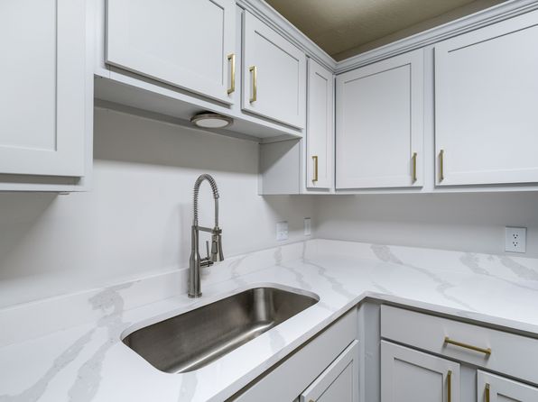 100 Tree Crossings Pkwy #5903