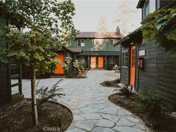 214 Lagunita Ln, Big Bear Lake, CA 92315