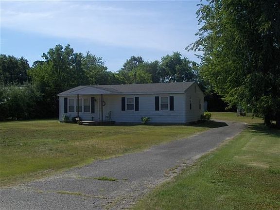 5th image of 779 S Shiloh Ave