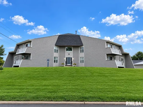 2608 W Willowlake Dr APT 111, Peoria, IL 61614