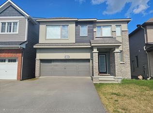 18 Racemose St, Ottawa, ON K2J 6Z8