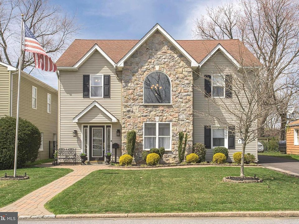 1st image of 12 Pancoast Ave