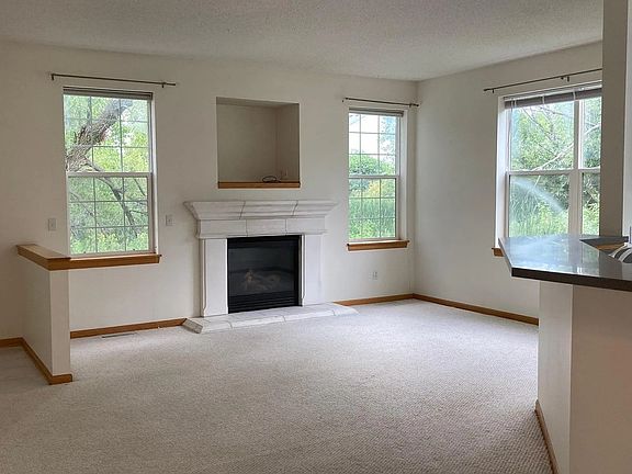 4th image of 16920 39th Ave N