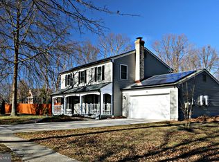 15957 Alameda Dr, Bowie, MD 20716