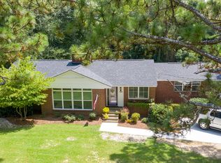 105 Pineland Dr, Hamlet, NC 28345