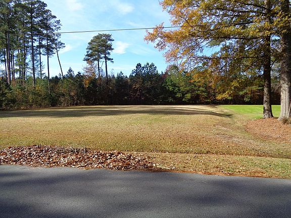 5th image of 143 Forest Dr