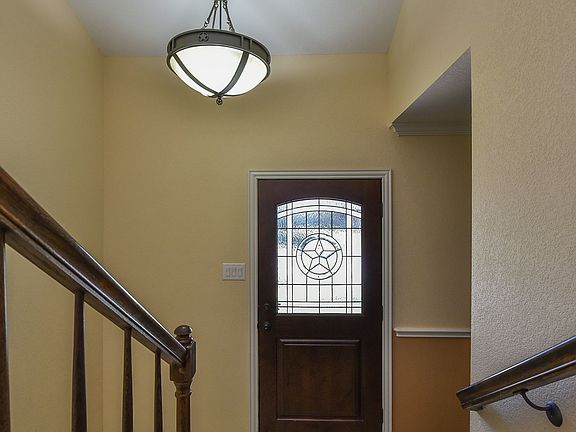 5th image of 4207 Oldfield Dr