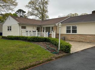 300 Lawrence Ave, Oakhurst, NJ