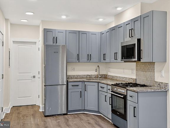 4th image of 1821 T St NW